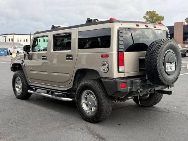 2005 HUMMER H2 Base