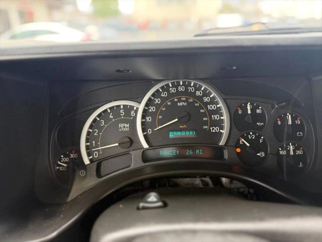 2005 HUMMER H2 Base