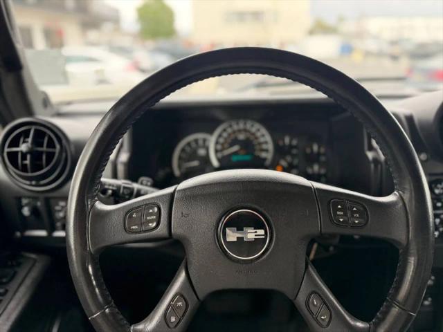2005 HUMMER H2 Base
