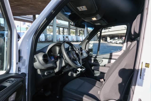 2023 Mercedes-Benz Sprinter 2500 Standard Roof 4-Cyl Diesel HO