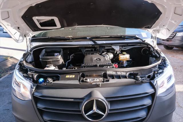2023 Mercedes-Benz Sprinter 2500 Standard Roof 4-Cyl Diesel HO