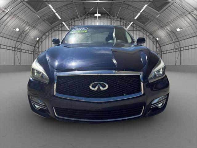2015 INFINITI Q70 3.7
