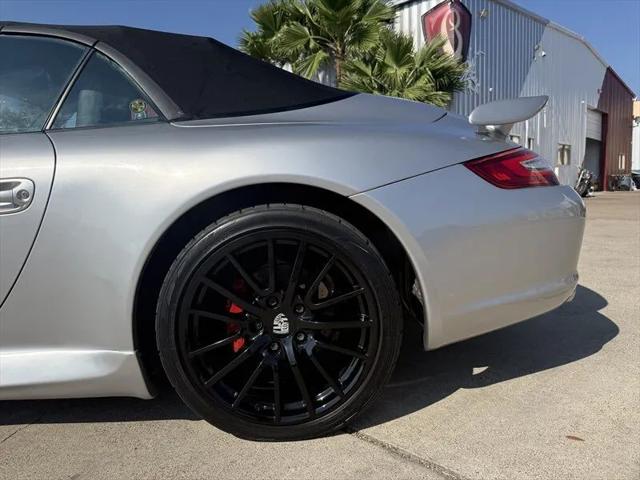 2006 Porsche 911 Carrera 4