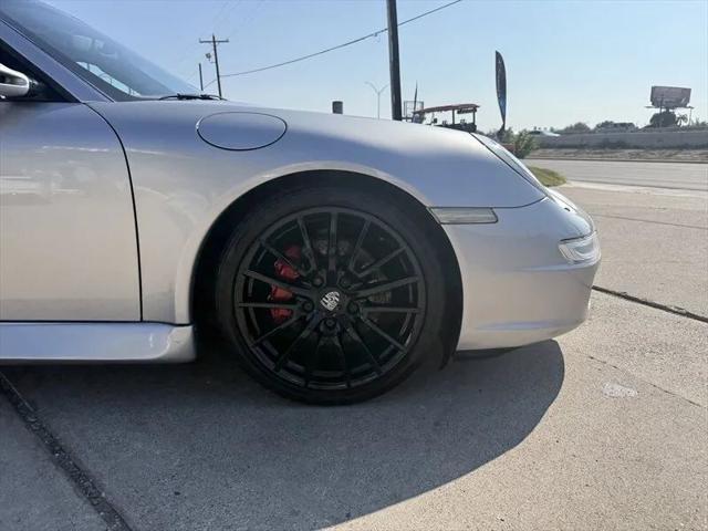 2006 Porsche 911 Carrera 4