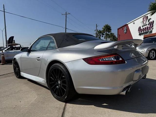 2006 Porsche 911 Carrera 4