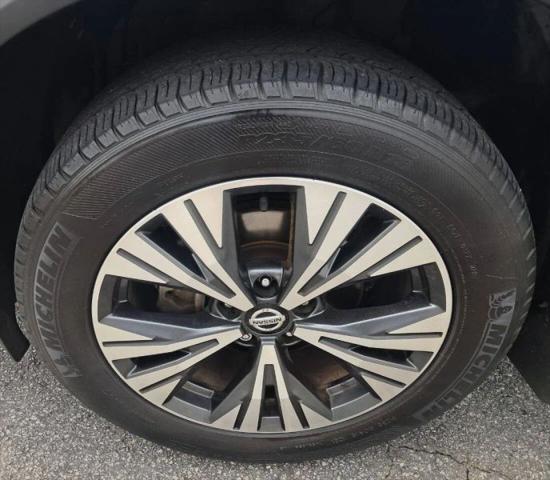 2021 Nissan Rogue SV FWD
