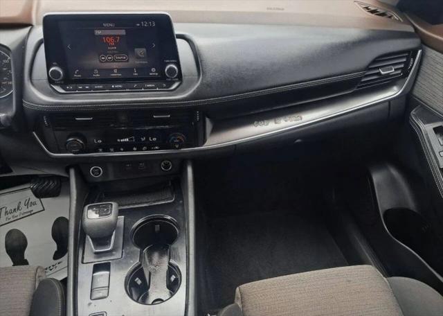 2021 Nissan Rogue SV FWD