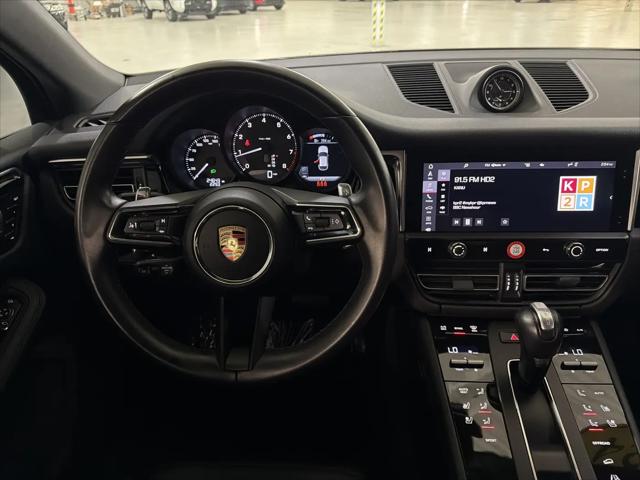 2024 Porsche Macan Macan