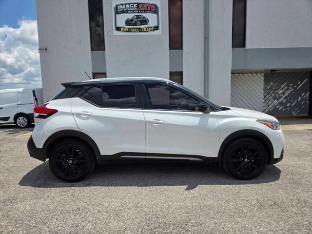 2020 Nissan Kicks SR Xtronic CVT