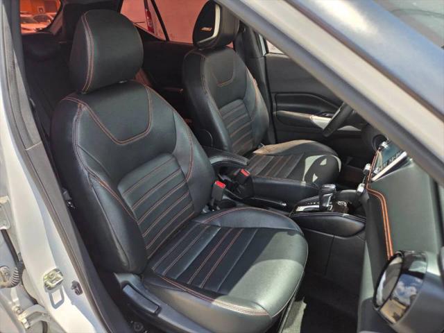 2020 Nissan Kicks SR Xtronic CVT