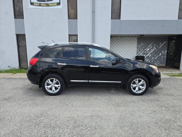 2011 Nissan Rogue SV