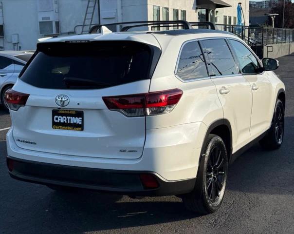 2019 Toyota Highlander SE