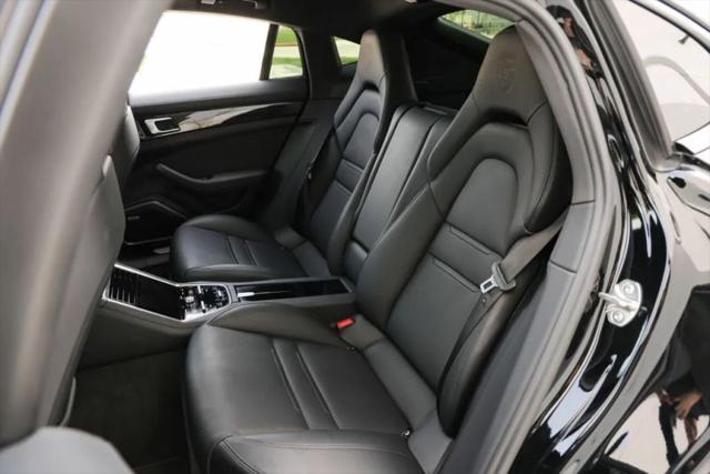 2021 Porsche Panamera Base