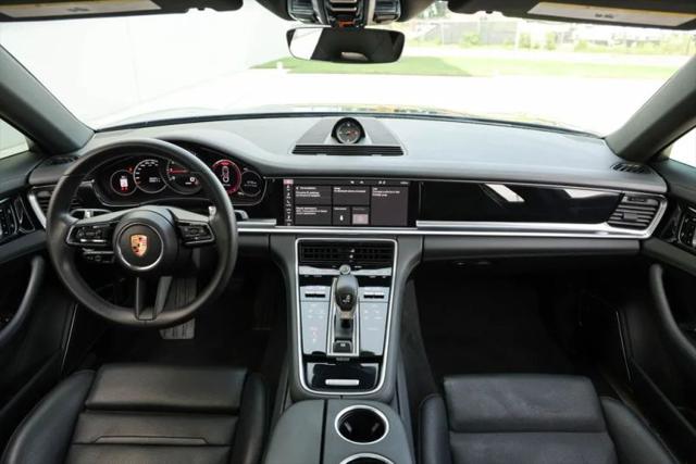 2021 Porsche Panamera Base