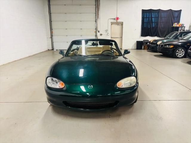1999 Mazda MX-5 Base