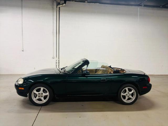 1999 Mazda MX-5 Base