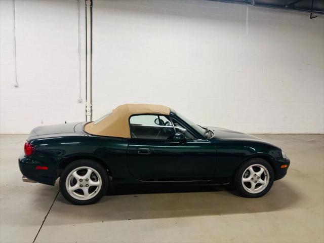 1999 Mazda MX-5 Base