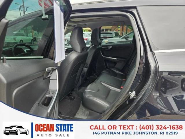 2015 Volvo XC60 T6 Platinum