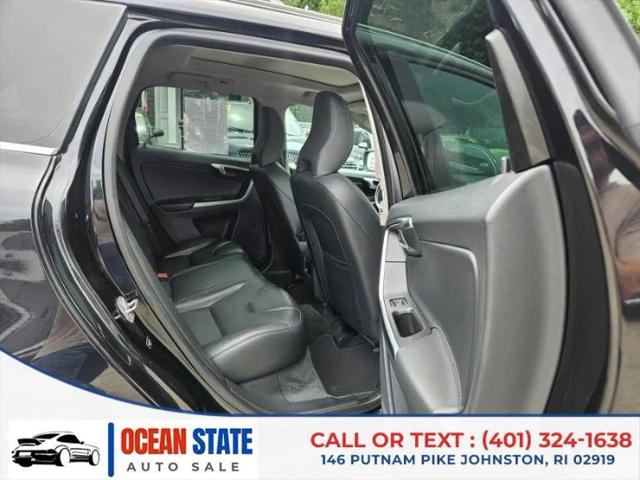 2015 Volvo XC60 T6 Platinum