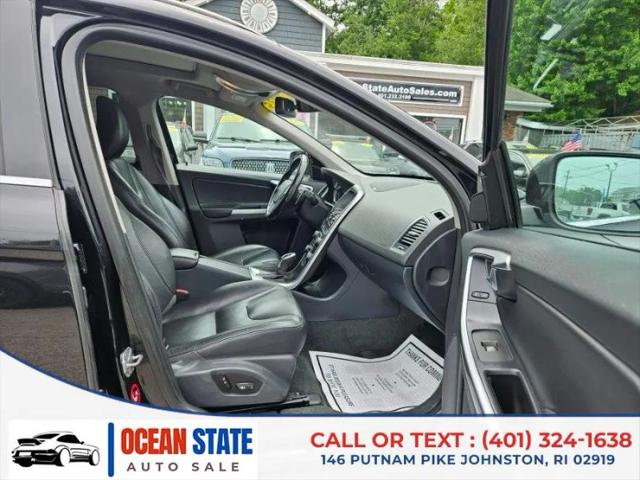 2015 Volvo XC60 T6 Platinum