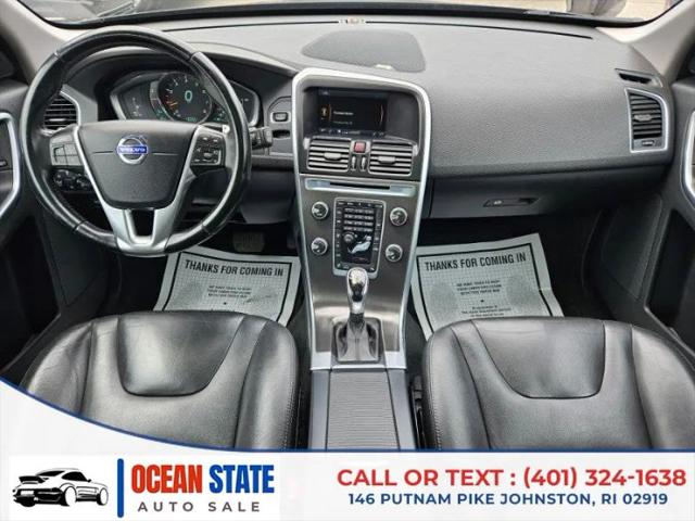 2015 Volvo XC60 T6 Platinum