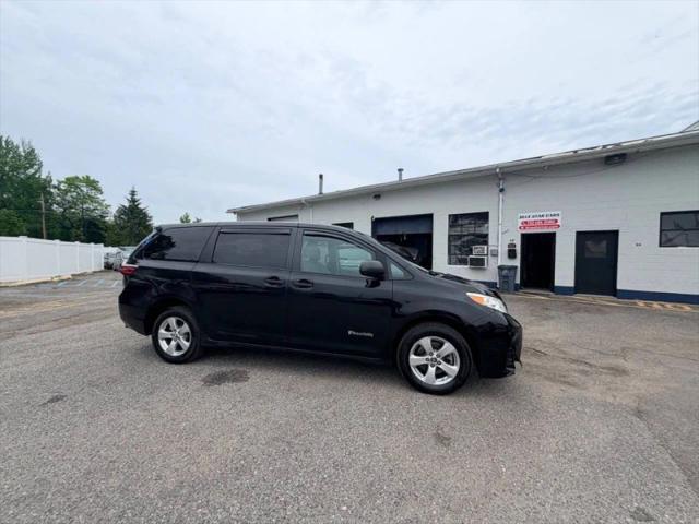 2020 Toyota Sienna L