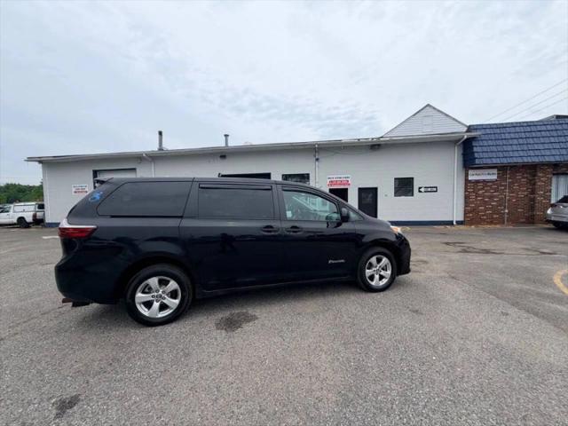 2020 Toyota Sienna L