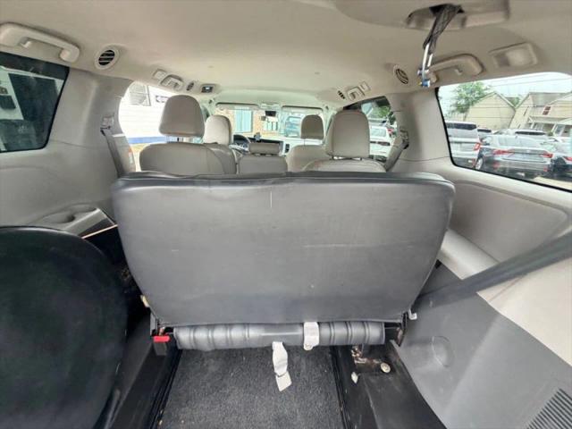 2020 Toyota Sienna L