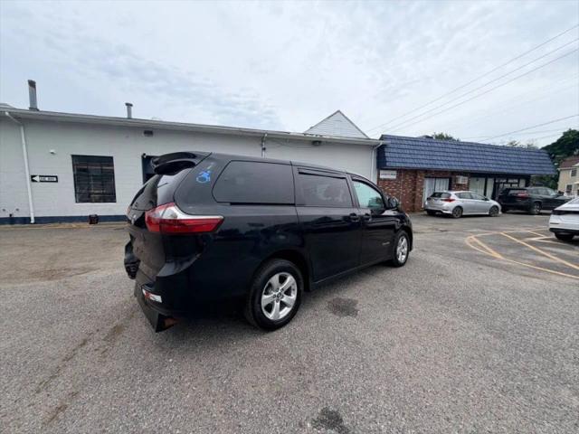 2020 Toyota Sienna L