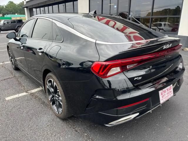 2022 Kia K5 GT-Line