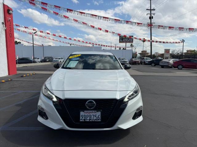 2022 Nissan Altima SR FWD