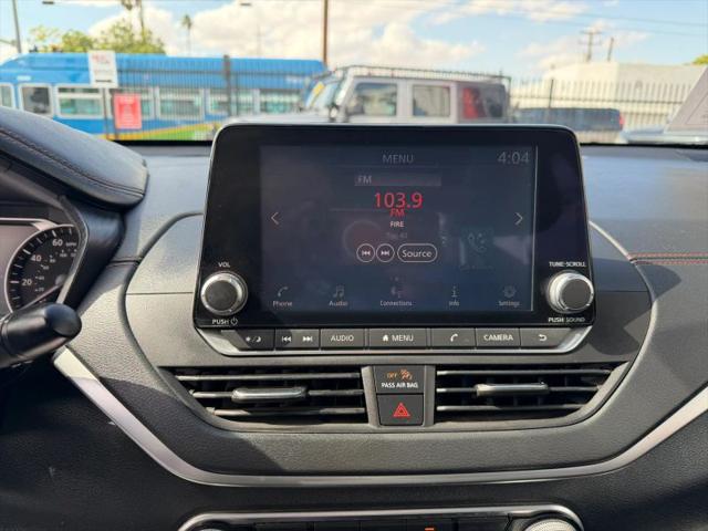 2022 Nissan Altima SR FWD