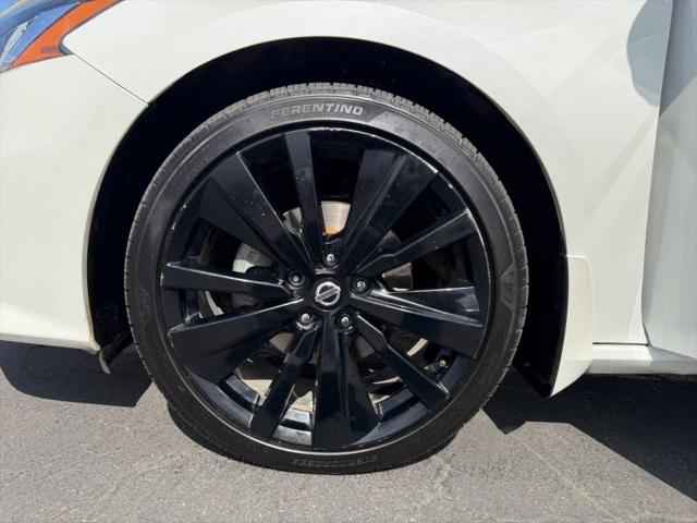 2022 Nissan Altima SR FWD