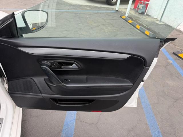 2014 Volkswagen CC 2.0T R-Line