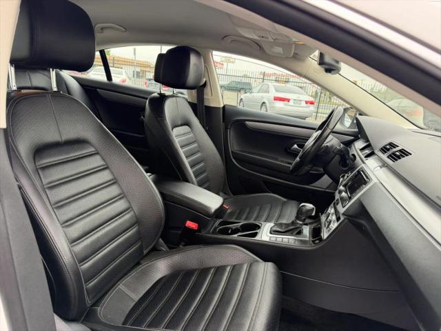 2014 Volkswagen CC 2.0T R-Line
