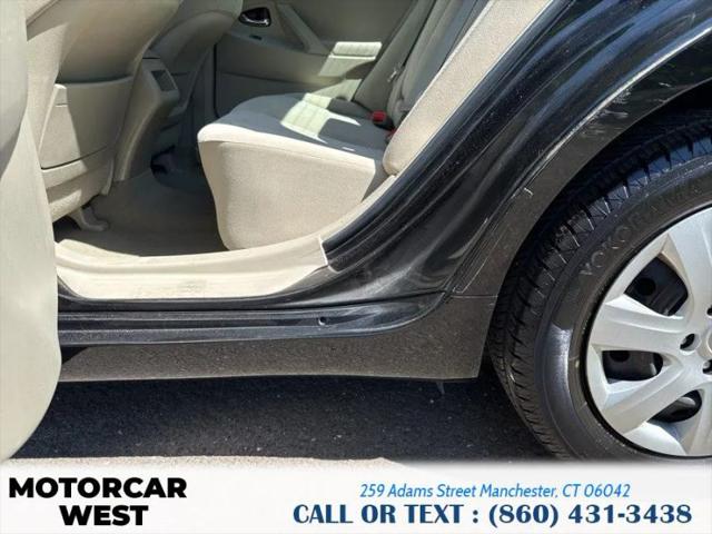 2011 Toyota Camry LE