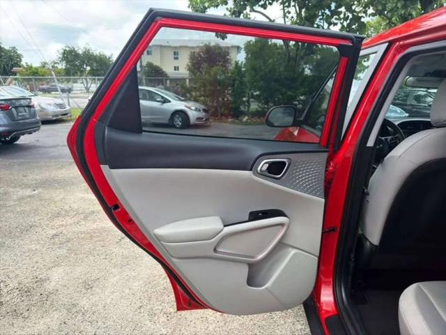 2025 Kia Soul LX