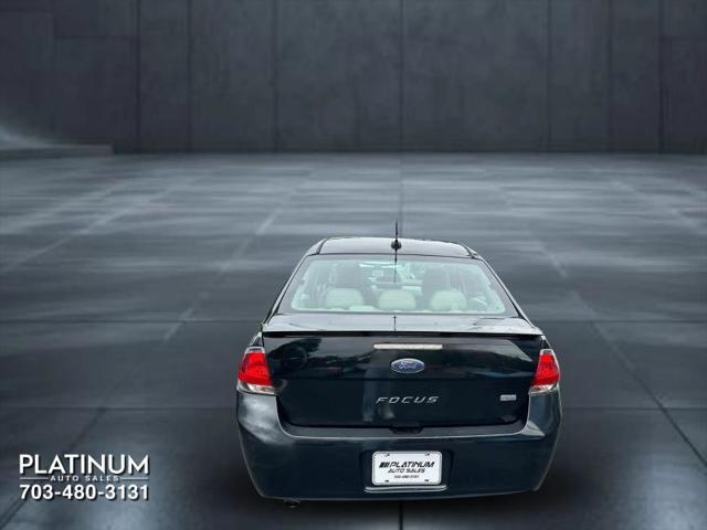 2011 Ford Focus SES