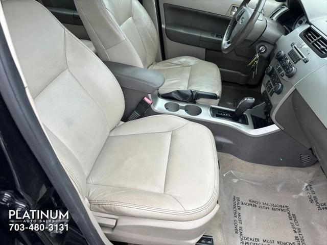 2011 Ford Focus SES