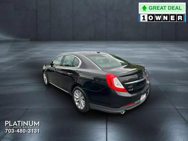 2015 Lincoln MKS Base