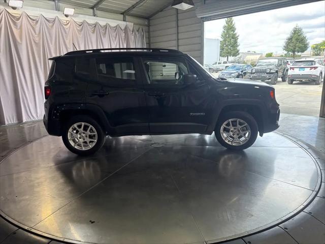 2022 Jeep Renegade Latitude 4x4