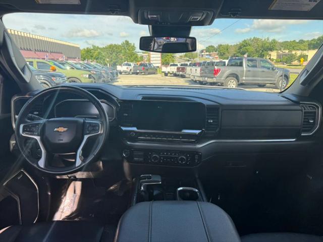 2023 Chevrolet Silverado 1500 4WD Crew Cab Short Bed LTZ