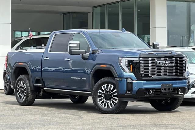 2026 GMC Sierra 2500HD Crew Cab, Standard Bed, Denali Ultimate, 4WD
