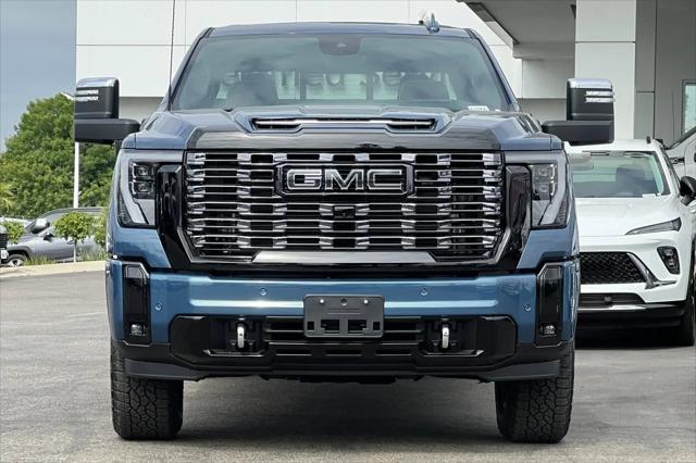 2026 GMC Sierra 2500HD Crew Cab, Standard Bed, Denali Ultimate, 4WD