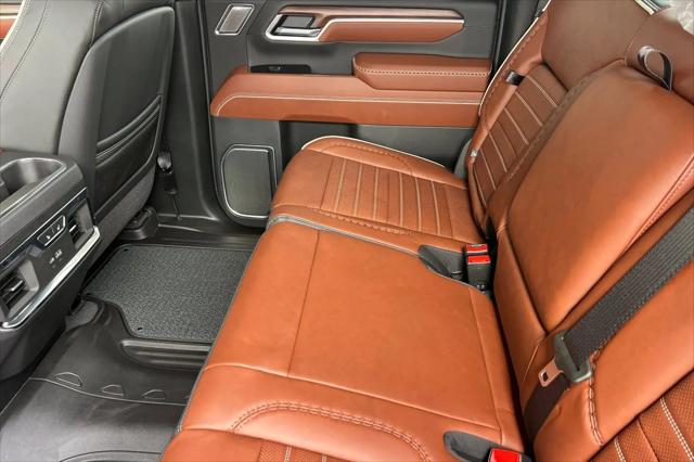 2026 GMC Sierra 2500HD Crew Cab, Standard Bed, Denali Ultimate, 4WD