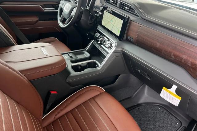 2026 GMC Sierra 2500HD Crew Cab, Standard Bed, Denali Ultimate, 4WD