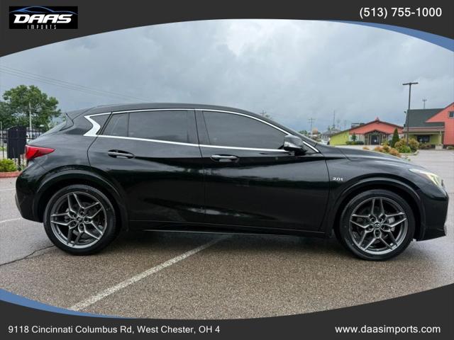 2017 INFINITI QX30 Sport