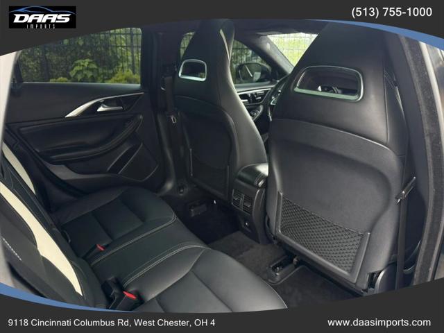 2017 INFINITI QX30 Sport