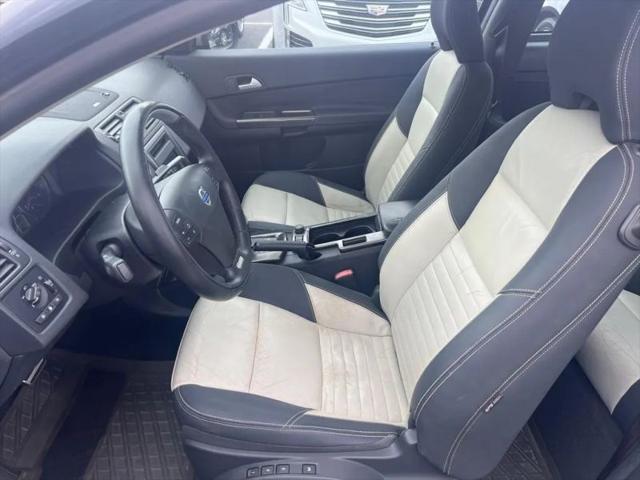 2011 Volvo C30 T5 R-Design