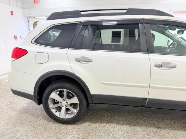 2014 Subaru Outback 3.6R Limited
